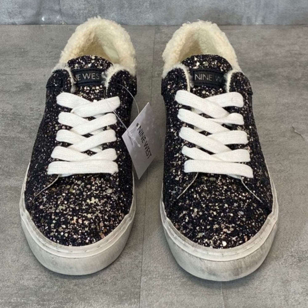 NINE WEST Women's Pewter Glitter Casual Sneakers